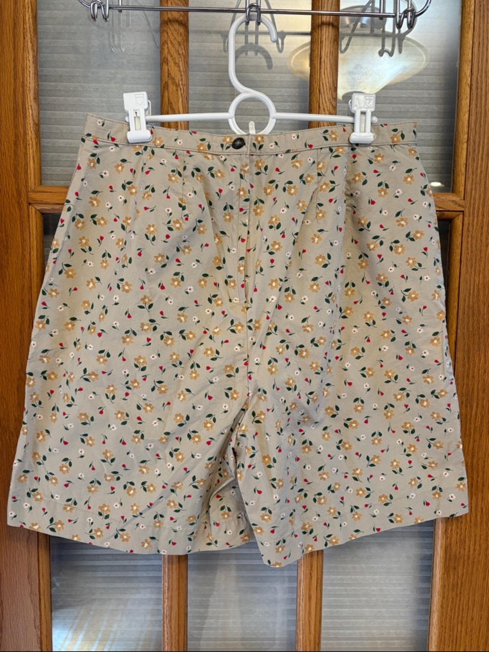 EUC L.L. Bean Tan Floral Cotton Shorts